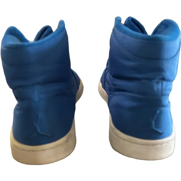 2009 Nike Air Jordan 1 Retro High Sapphire Size 10.5 Blue 344613-441 - Picture 5 of 8